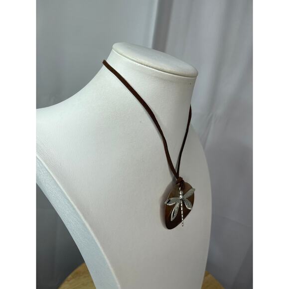 Firefly pendant necklace costume jewelry brown suede cord mop mother of pearl - Picture 5 of 12